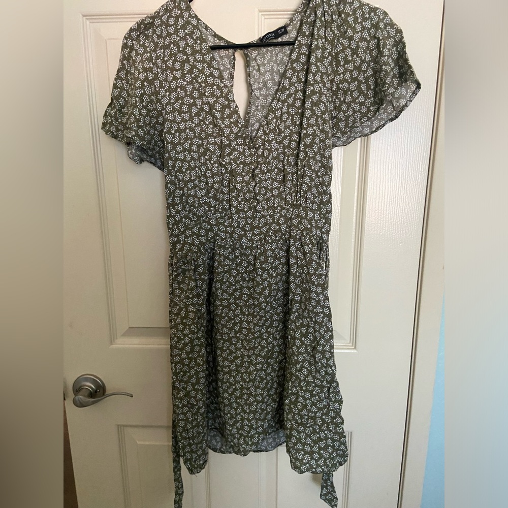 Flowy flower dress